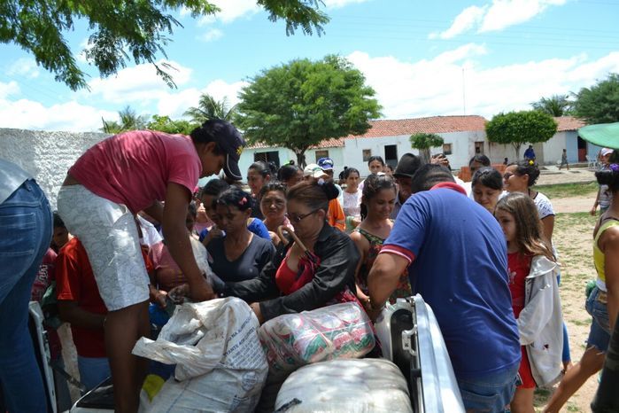 Prefeitura de Alegrete distribui peixes para a população - Imagem 34