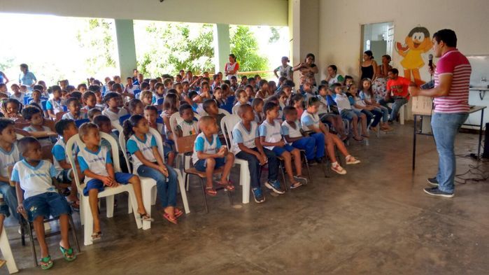 Combate ao Aedes aegypti é tema de palestra em escola Municipal - Imagem 2