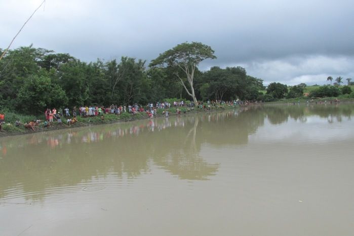 Pesca coletiva movimenta a Sexta-feira Santa em Agricolândia - Imagem 11