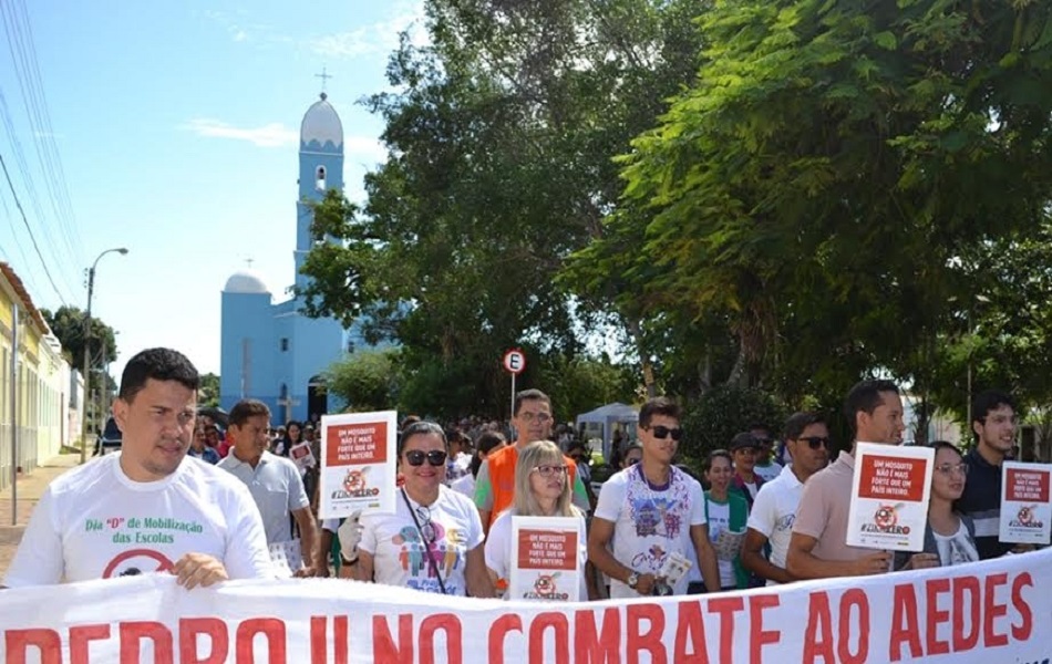 Ato público marca campanha de combate ao mosquito Aedes Aegypti