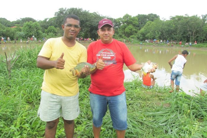 Pesca coletiva movimenta a Sexta-feira Santa em Agricolândia - Imagem 35