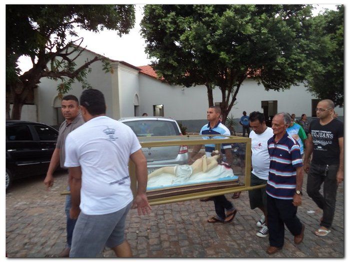 Sexta-feira da Paixão é celebrada com procissões nas ruas de Inhuma - Imagem 6