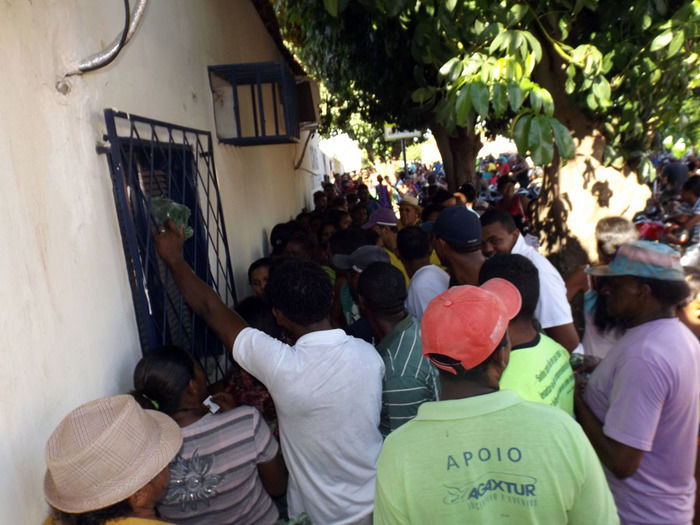 Prefeitura de Oeiras distribui peixes para famílias carentes - Imagem 4