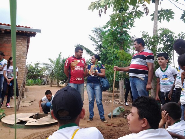 Escola Municipal Liberato Vieira Realiza Aula de Campo - Imagem 22