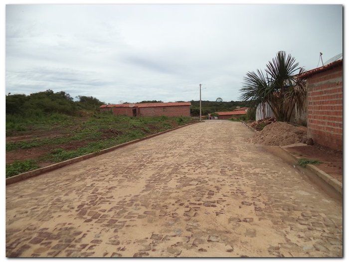 Dr. Moura realiza sonho antigo dos Moradores da Rua Antônio Marques - Imagem 1