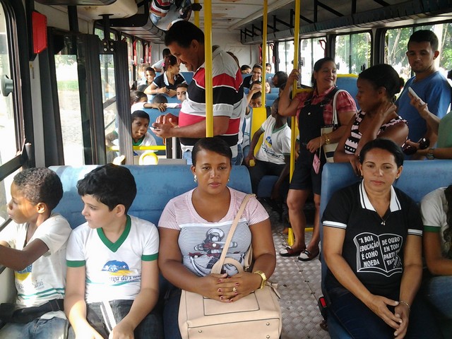 Escola Municipal Liberato Vieira Realiza Aula de Campo - Imagem 17