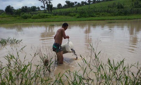 Prefeito de Lagoinha recebe Avelinos do DNOCS - Imagem 8