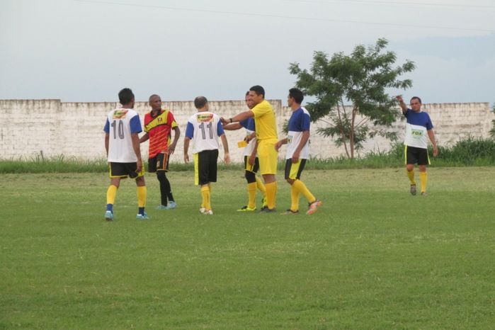 Demerval Lobão vence Barro Duro na abertura da copa dos quarentões  - Imagem 25