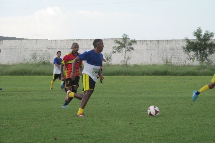 Demerval Lobão vence Barro Duro na abertura da copa dos quarentões  - Imagem 18