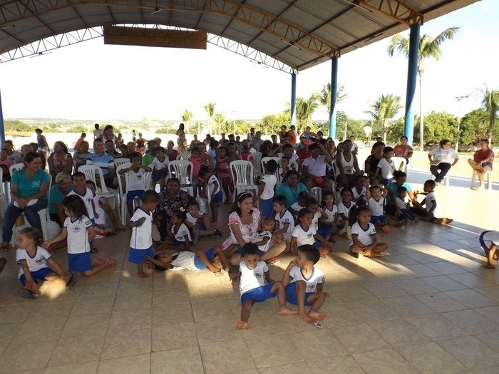 Alunos de Oeiras recebem livros didáticos e paradidáticos - Imagem 22