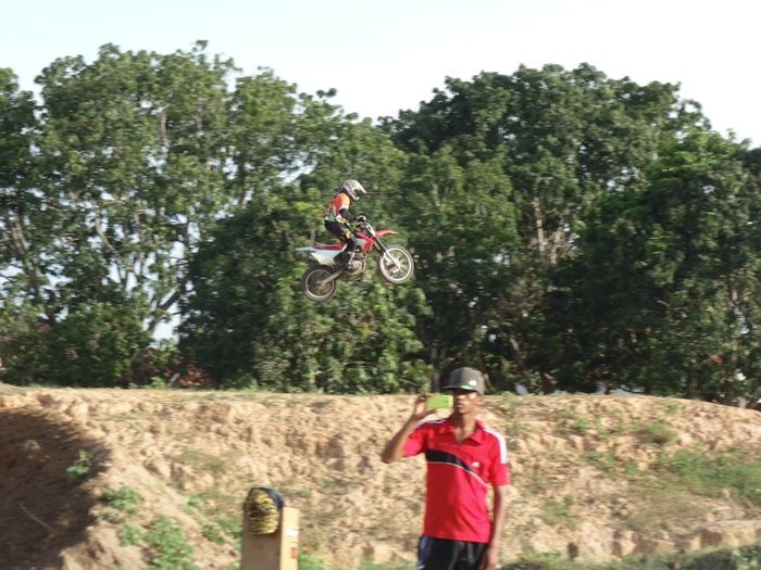 Confira os clicks do XV Moto Cross - Imagem 13