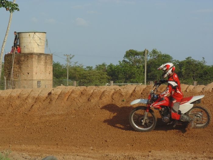 Confira os clicks do XV Moto Cross - Imagem 21