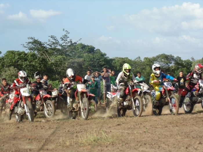 Confira os clicks do XV Moto Cross - Imagem 7