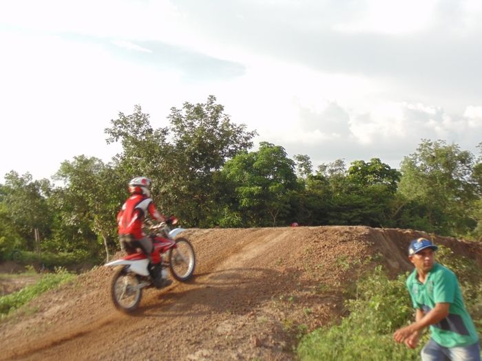 Confira os clicks do XV Moto Cross - Imagem 23