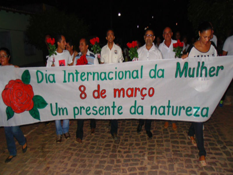 Mulheres são homenageadas durante Alvorada em Santo Inácio