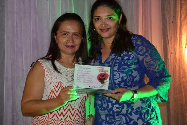 8 de março teve muita emoção e homenagens em Pimenteiras. Fotos  - Imagem 33