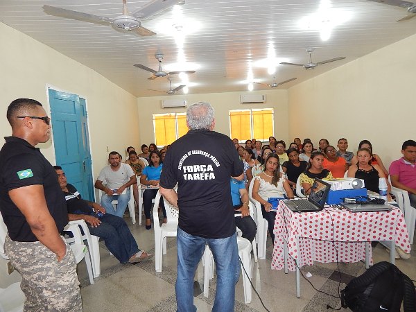 Delegado da DEPRE Menando Pedro realizou Palestra sobre as Drogas  - Imagem 6