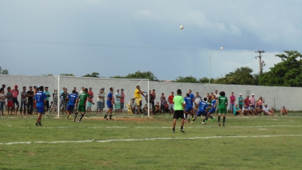Com quatro gols de Iaggo Melancias vence e esta na final  - Imagem 17