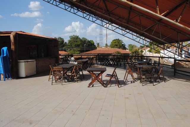 Raphael Diniz se apresenta no Restaurante do Pousada do Lago - Imagem 3