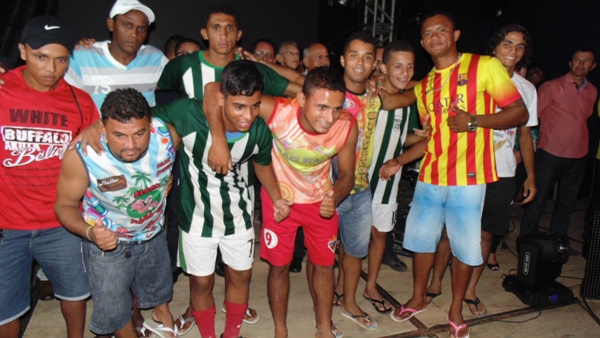 Prêmios são entregues aos vencedores de competições   - Imagem 22