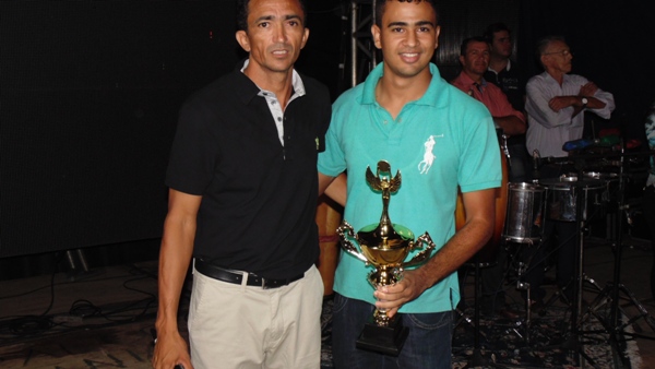 Prêmios são entregues aos vencedores de competições   - Imagem 19