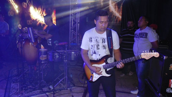 Público prestigia aniversario de 52 anos de Santo Inácio  - Imagem 42