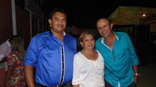 Público prestigia aniversario de 52 anos de Santo Inácio  - Imagem 33