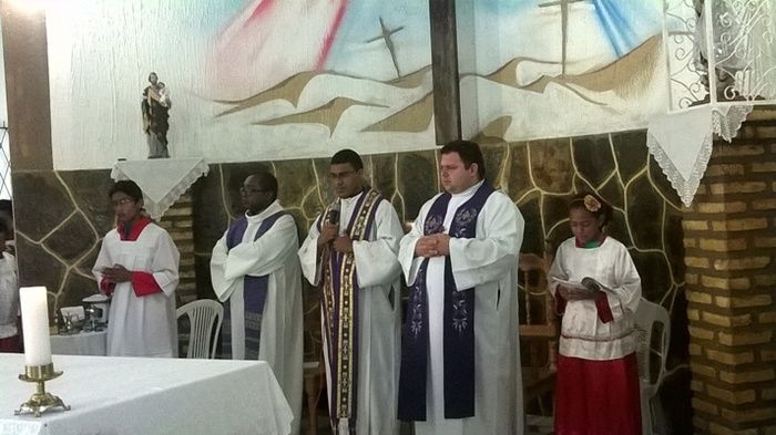 Grande emoção na Missa de Sétimo dia de Tintin - Imagem 1