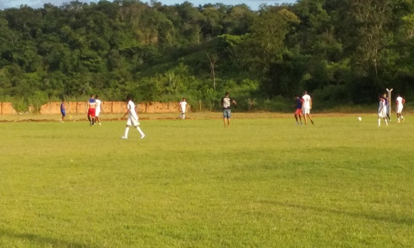 Escolinha de Futebol Semeando o Futuro fez primeiro Jogo Teste fora - Imagem 5