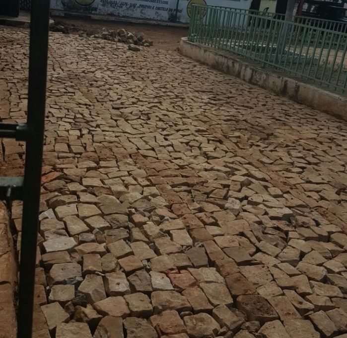 Prefeitura urbaniza trecho no centro da Palmeira dos Soares - Imagem 4