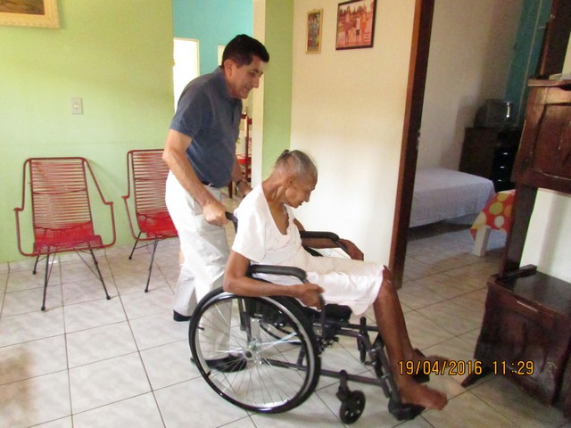 Dr. Zé Maria Realiza Entrega Cadeira de Rodas - Imagem 16