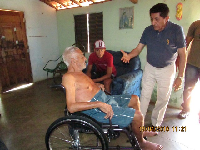 Dr. Zé Maria Realiza Entrega Cadeira de Rodas - Imagem 5