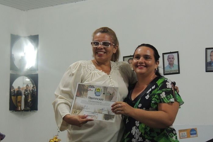 SETRE entrega certificados de embelezamento e coste e costura - Imagem 29