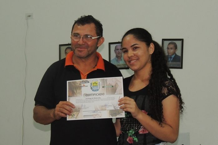 SETRE entrega certificados de embelezamento e coste e costura - Imagem 27