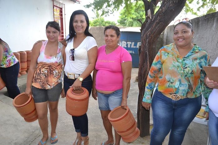 Alegretenses recebem presentes no 24º Aniversário da Cidade - Imagem 55