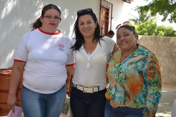 Alegretenses recebem presentes no 24º Aniversário da Cidade - Imagem 44