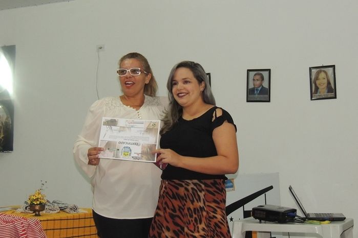 SETRE entrega certificados de embelezamento e coste e costura - Imagem 25