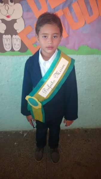 Alunos lembram datas comemorativas através de apresentações  - Imagem 9