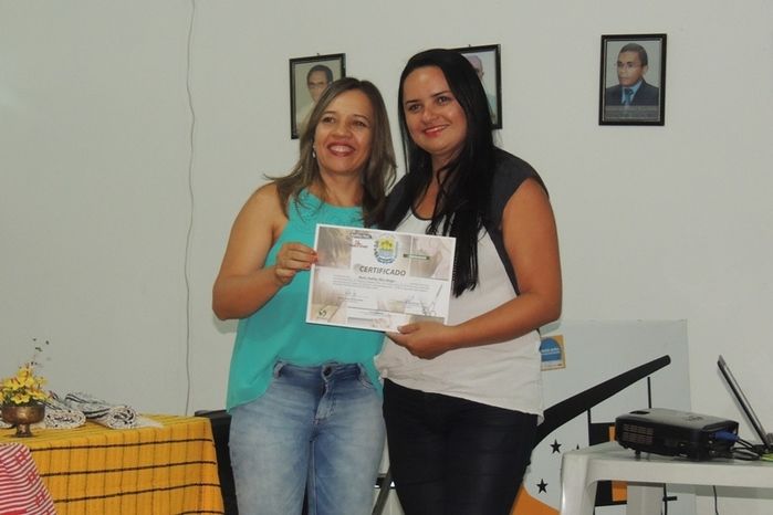 SETRE entrega certificados de embelezamento e coste e costura - Imagem 21