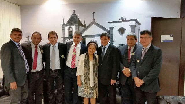 Prefeito Zé Resende pede obras em Brasília - Imagem 1