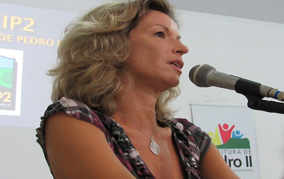 Com o Salão do Livro, Pedro II respira literatura 