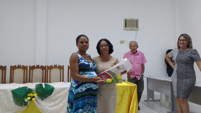 Prefeitura realiza festa em homenagem ao Dia da Mulher. - Imagem 15