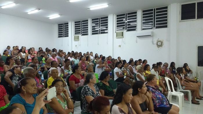 Prefeitura realiza festa em homenagem ao Dia da Mulher. - Imagem 5