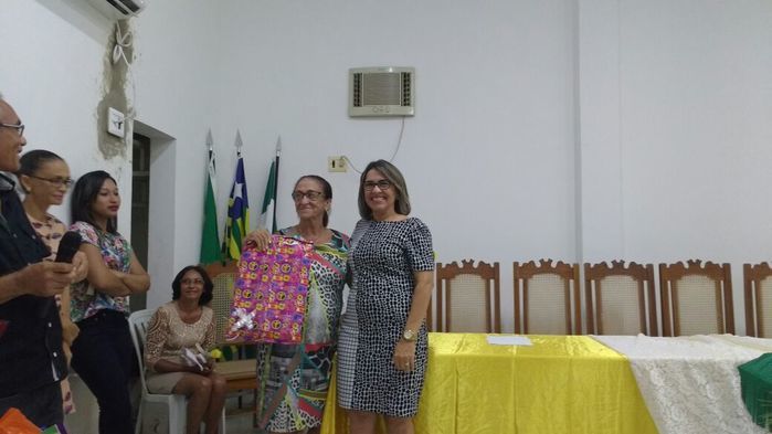 Prefeitura realiza festa em homenagem ao Dia da Mulher. - Imagem 22