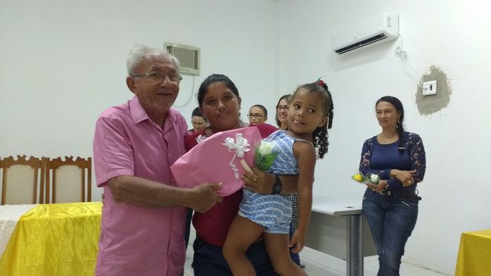 Prefeitura realiza festa em homenagem ao Dia da Mulher. - Imagem 26