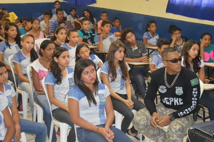 Equipe DEPRE realiza palestra preventiva contra drogas  - Imagem 30