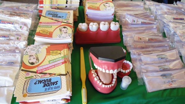 Alunos recebem orientações sobre saúde bucal em Santo Inácio  - Imagem 5