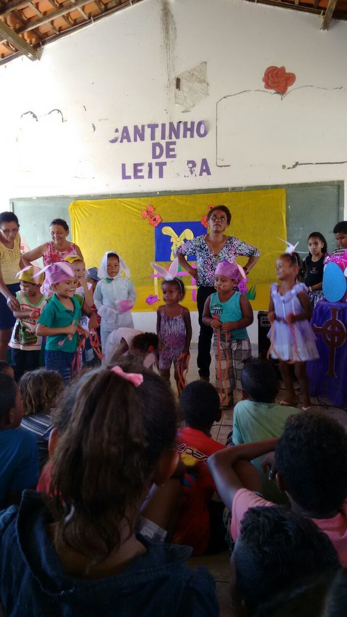 Escolas comemora Páscoa com a entrega de ovos de chocolate - Imagem 10