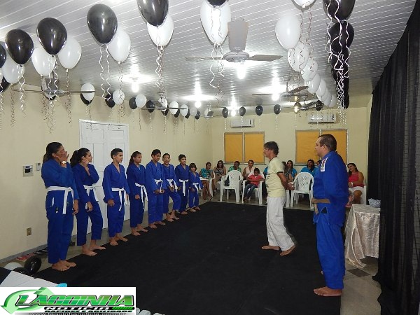 Alunos da Escolinha de Judô sobem de Nível e recebem a Troca de Fai - Imagem 5