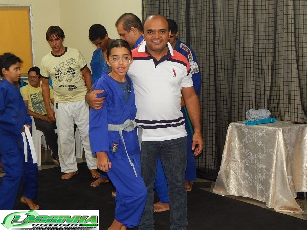 Alunos da Escolinha de Judô sobem de Nível e recebem a Troca de Fai - Imagem 12